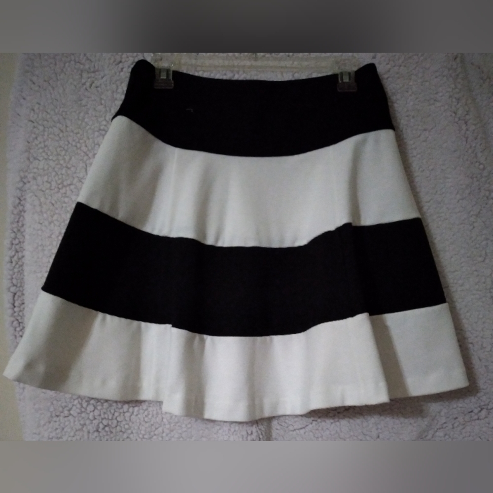 Elle skirt